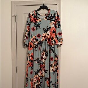 Floral Print Maxi Dress